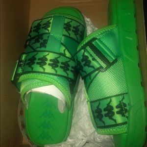 BRAND NEW KAPPA SLIDES